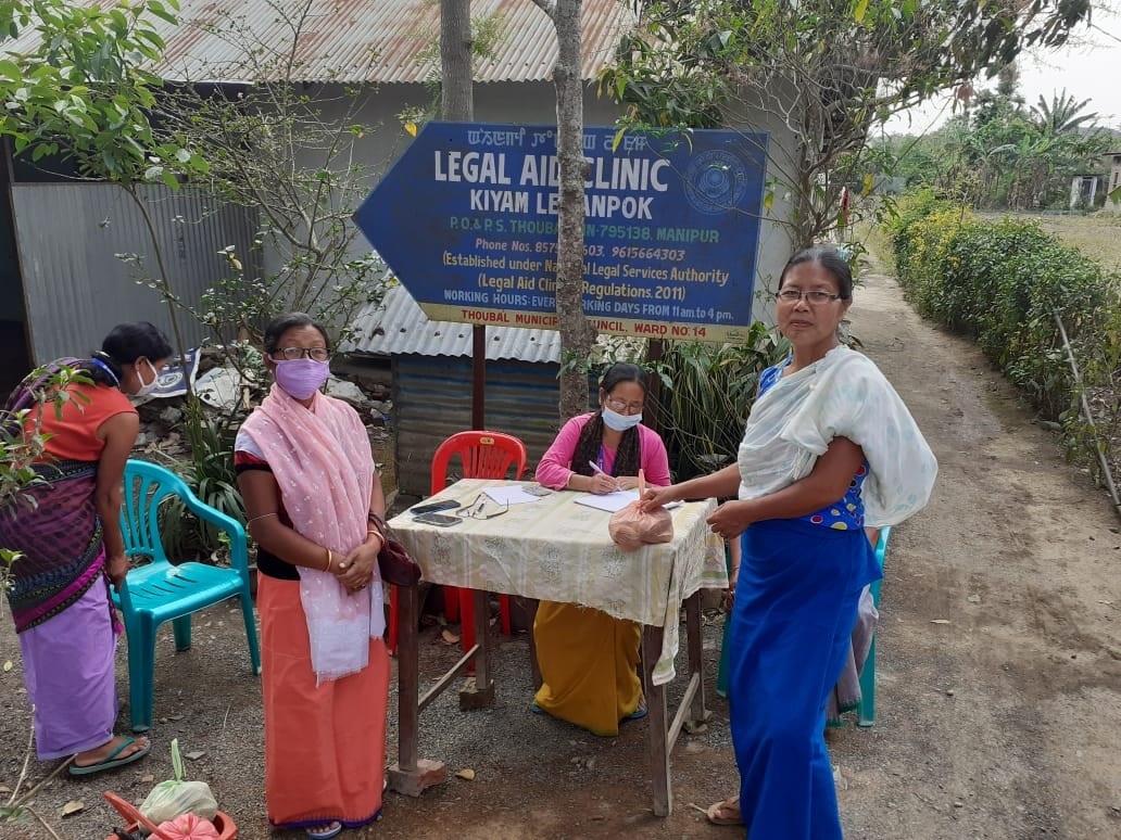  PLVs of Kiyam Leitanpok distributing food materials